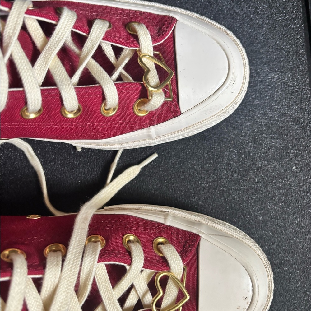 Converse Chuck Taylor 70 Red High-Top 2023 Valentines Day Size 9 - Picture 4 of 6